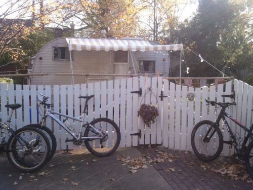 In friends Bob & Joann's back yard, Greensboro, NC